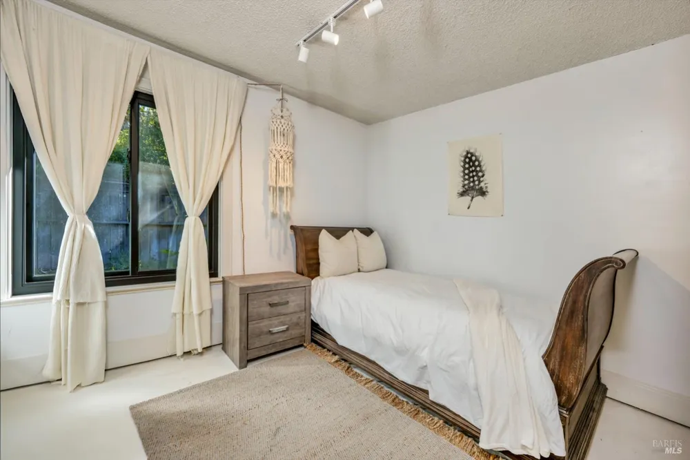 Address Not Shown St. Helena, CA 94574