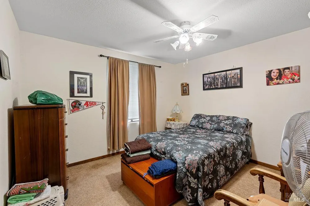 1034 Pope Street St. Helena, CA 94574