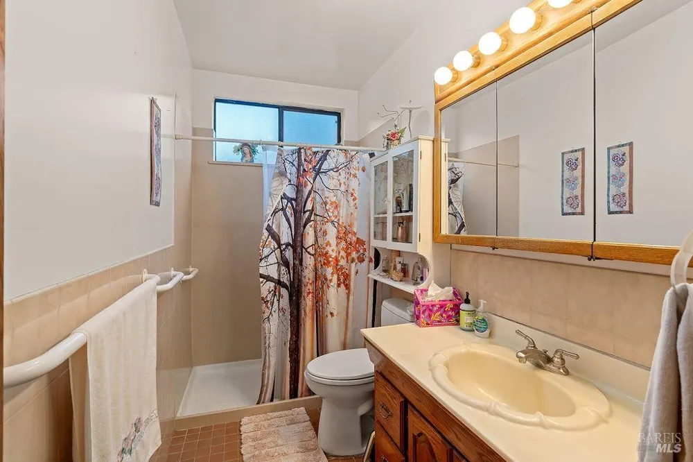 1034 Pope Street St. Helena, CA 94574