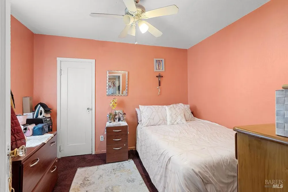 1046 Pope Street St. Helena, CA 94574