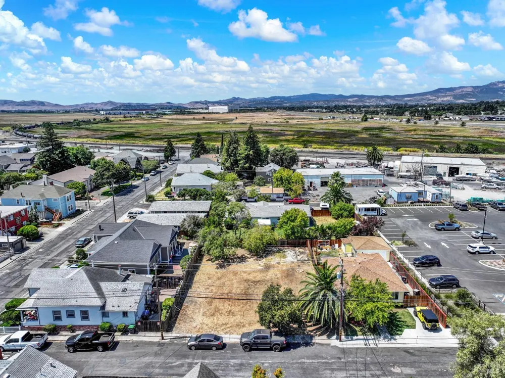 517 Suisun Street Suisun City, CA 94585