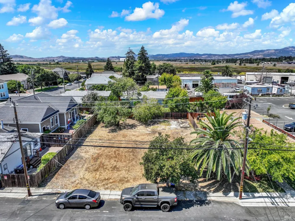 517 Suisun Street Suisun City, CA 94585