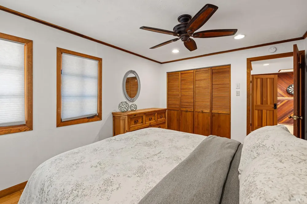 1595 Warm Springs Road Glen Ellen, CA 95442