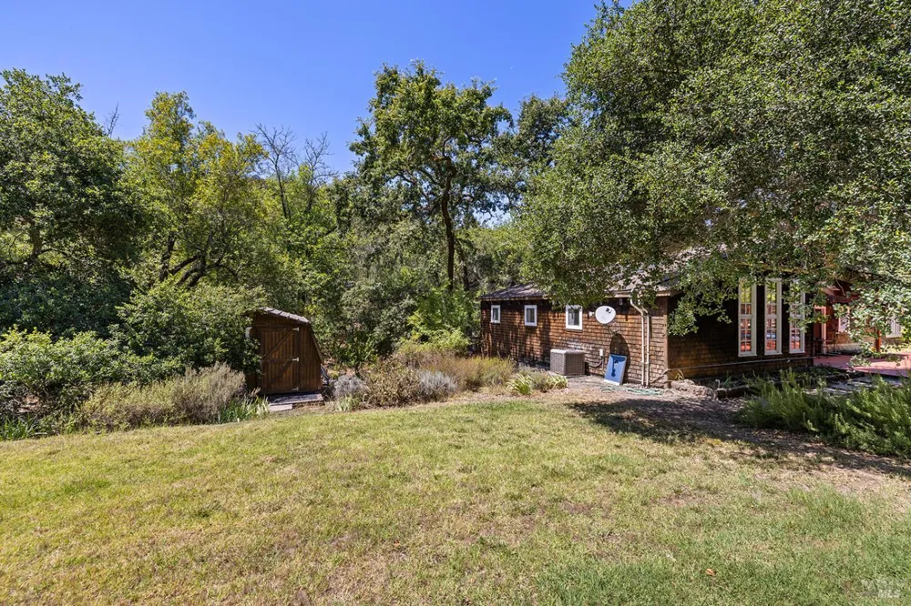 1595 Warm Springs Road Glen Ellen, CA 95442