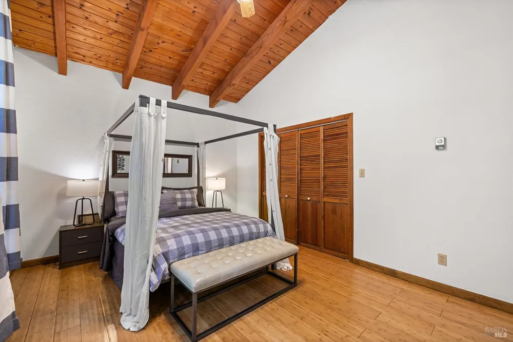 1595 Warm Springs Road Glen Ellen, CA 95442