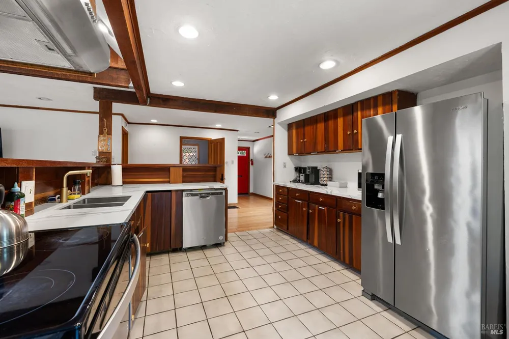 1595 Warm Springs Road Glen Ellen, CA 95442