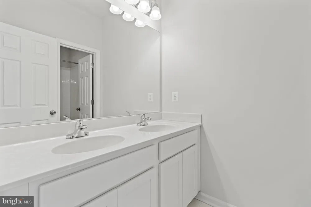 1953 SILVER LAKE LANE Trappe, MD 21673