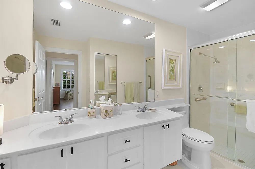8557 SE Retreat Drive Hobe Sound, FL 33455