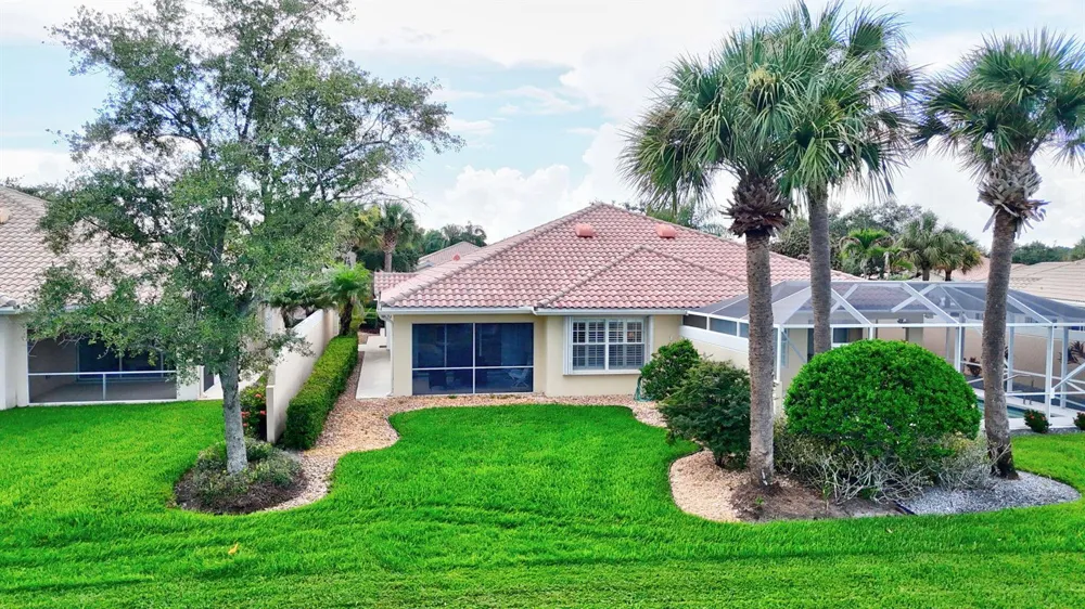 8557 SE Retreat Drive Hobe Sound, FL 33455