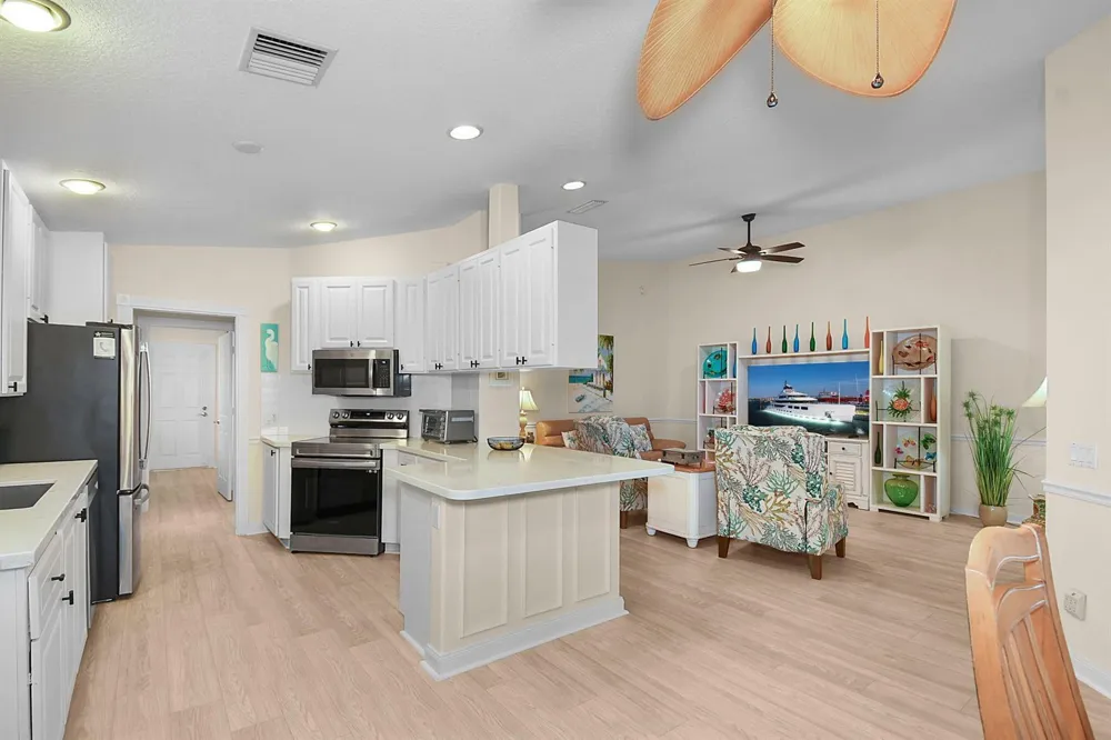 8557 SE Retreat Drive Hobe Sound, FL 33455