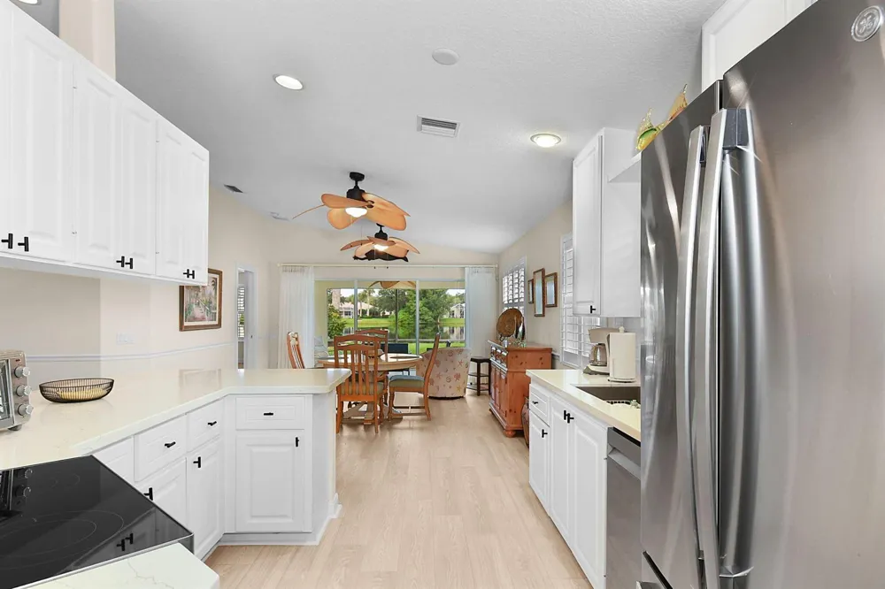 8557 SE Retreat Drive Hobe Sound, FL 33455