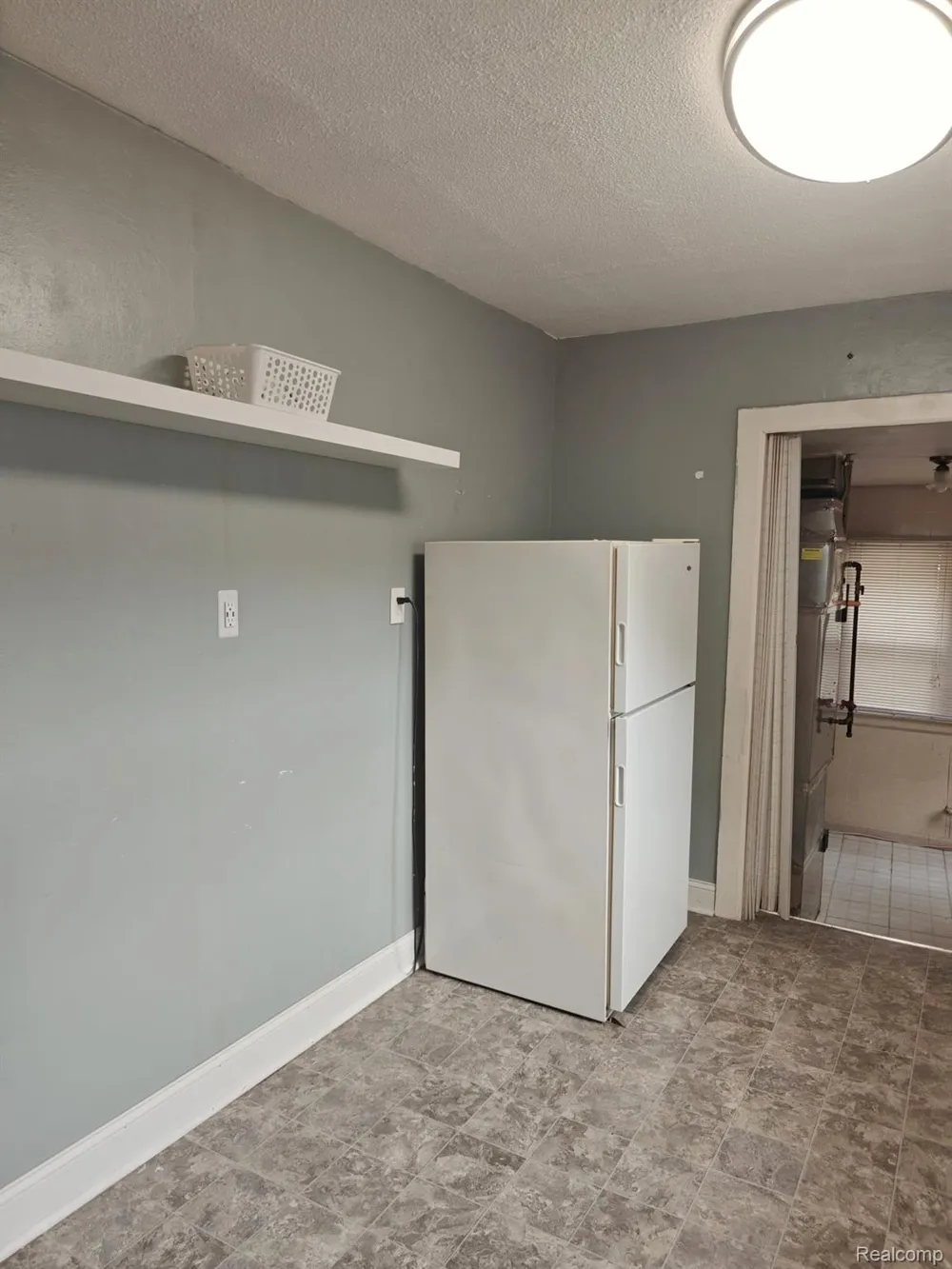 5722 Silvery Lane Dearborn Heights City, MI 48127
