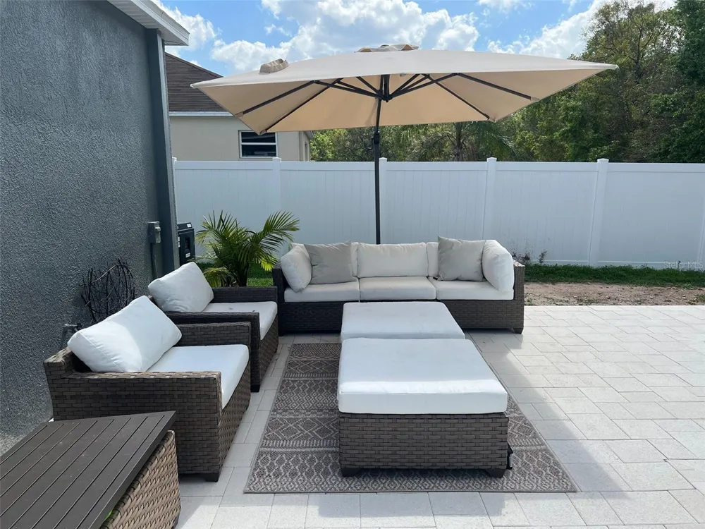 6138 KITERIDGE DRIVE Lithia, FL 33547