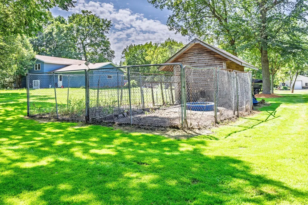 31955 Maple Haven New Prague, MN 56071