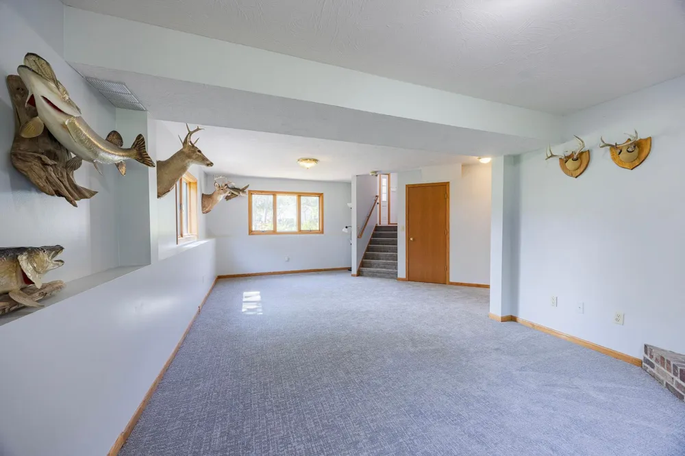 31955 Maple Haven New Prague, MN 56071