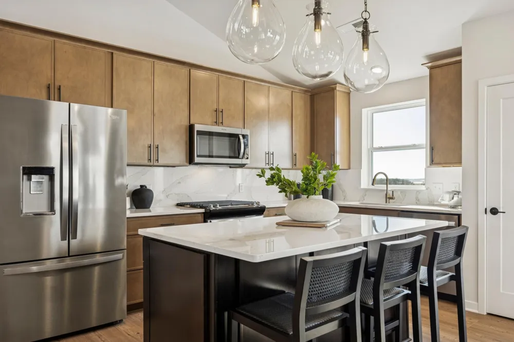 4112 Ramsay Way Waconia, MN 55387