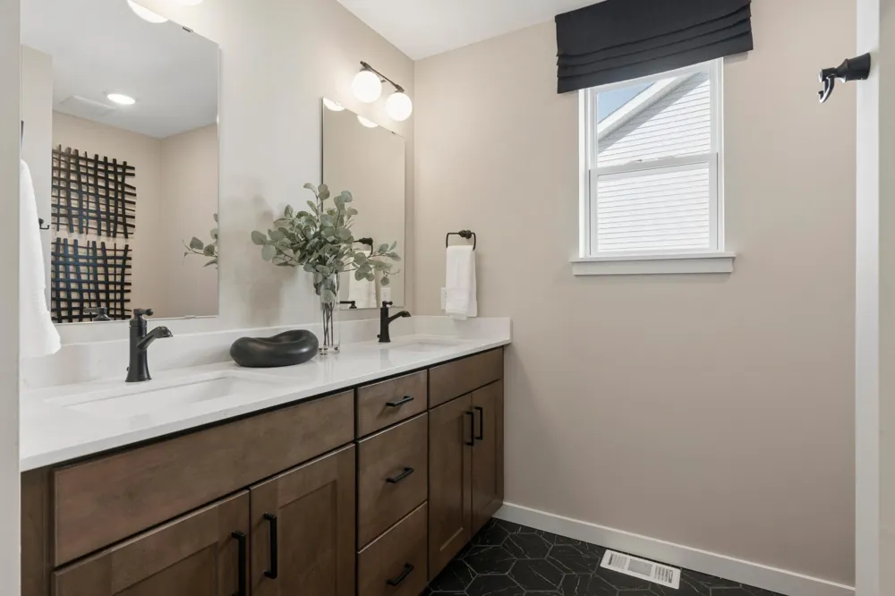 4107 Ramsay Way Waconia, MN 55387