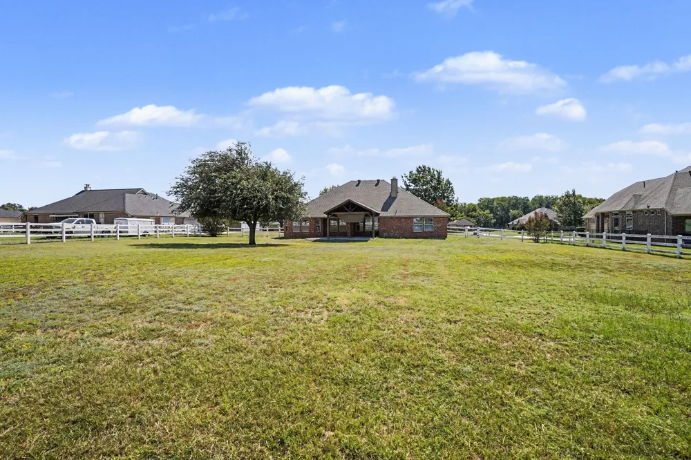 4056 Running Brook Drive Joshua, TX 76058