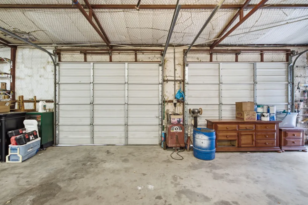 200 White Tail Ridge Gordon, TX 76453