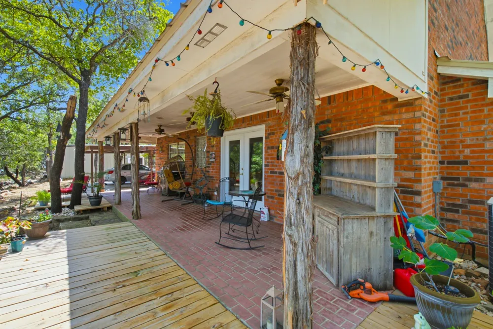 200 White Tail Ridge Gordon, TX 76453