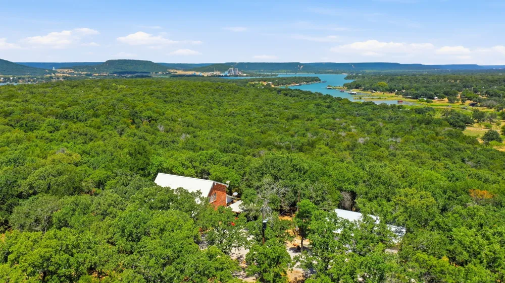 200 White Tail Ridge Gordon, TX 76453