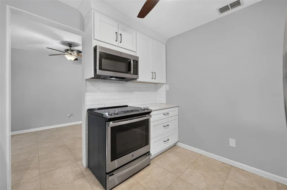 2641 CARVELL COURT Winter Park, FL 32792