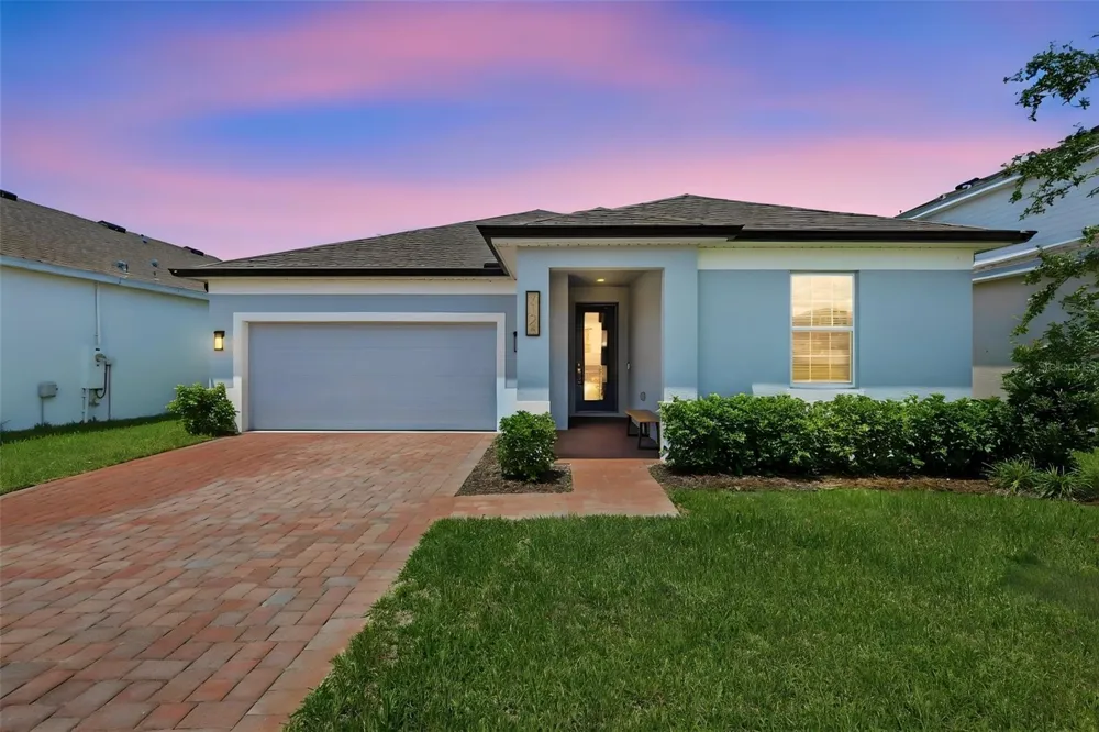 7126 ROLLING LEAF ROAD Groveland, FL 34736