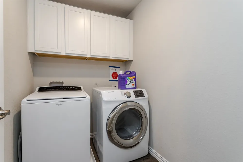 1270 Alamo Drive Lewisville, TX 75077