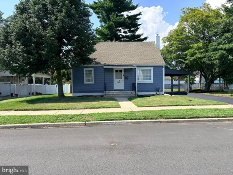 24 FORMAN DRIVE