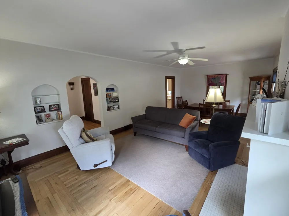111 Cedar Street Paw Paw, MI 49079