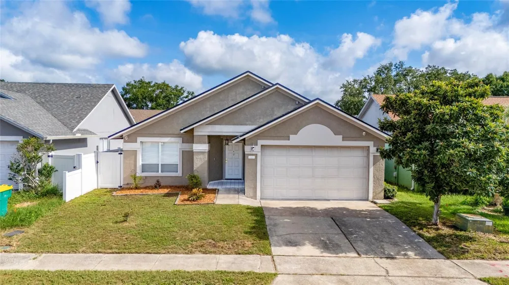 8809 PARLIAMENT COURT Kissimmee, FL 34747