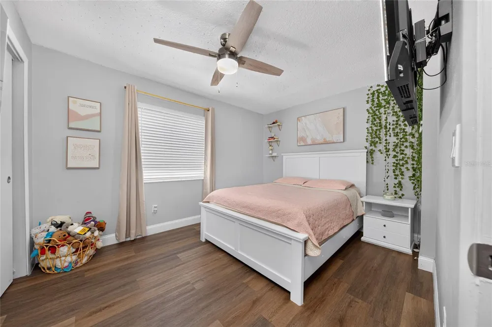 8809 PARLIAMENT COURT Kissimmee, FL 34747