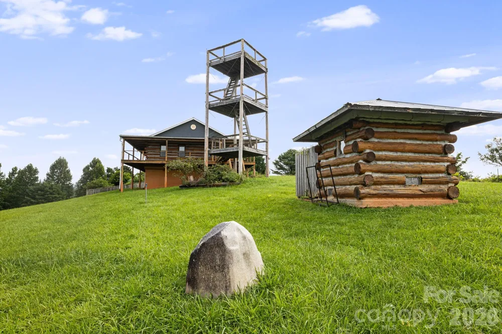 194 Cabin Hollow Drive Marshall, NC 28753