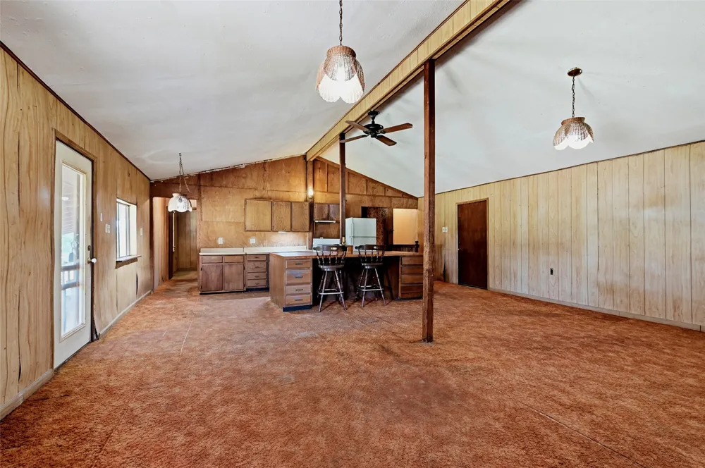 2134 Flowing Wells Road Pottsboro, TX 75076