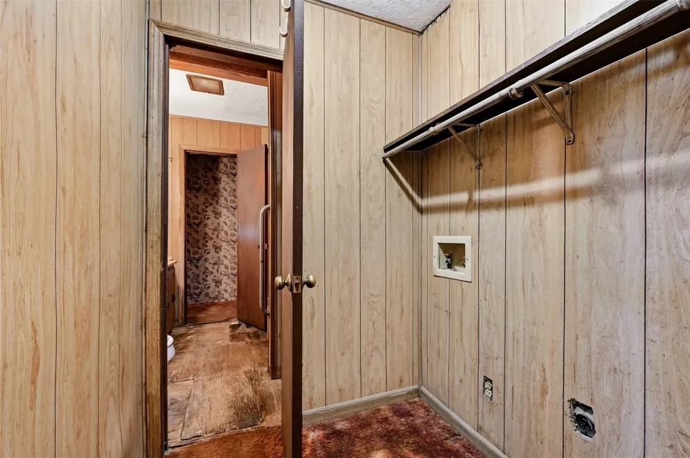 2134 Flowing Wells Road Pottsboro, TX 75076