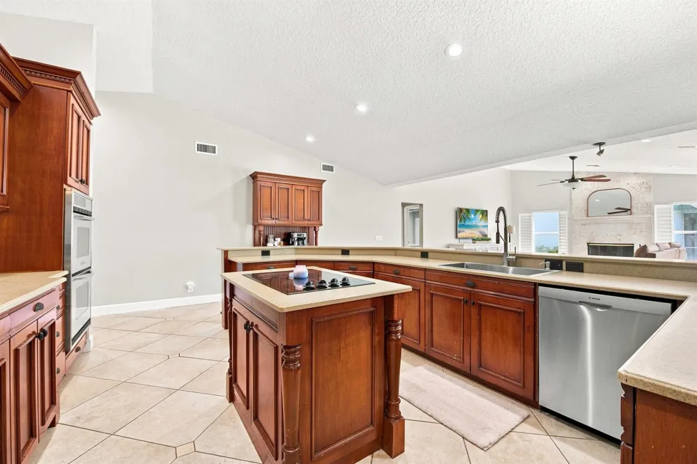 16644 122nd Drive Jupiter, FL 33478