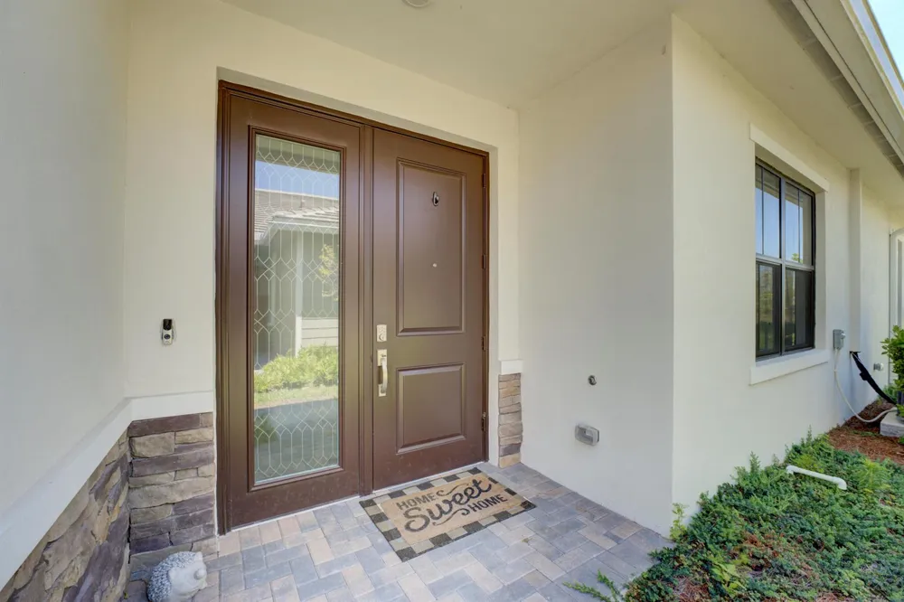 19708 Weathervane Way Loxahatchee, FL 33470