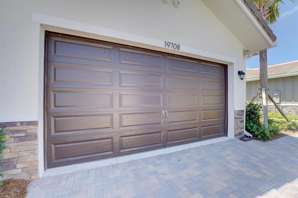 19708 Weathervane Way Loxahatchee, FL 33470