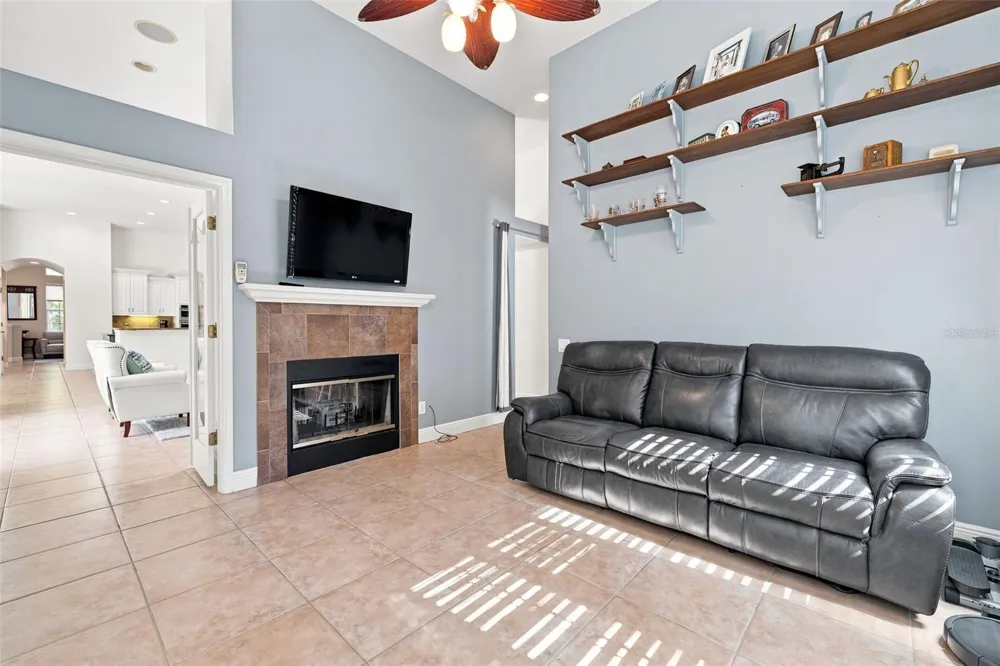 5091 JASMINE WAY Palm Harbor, FL 34685