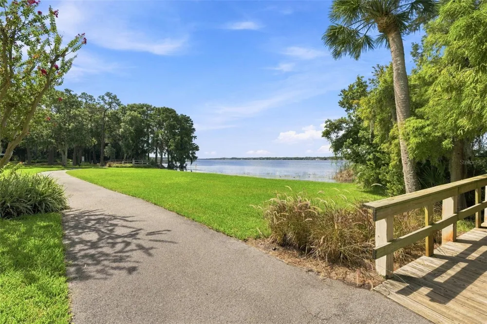 5091 JASMINE WAY Palm Harbor, FL 34685
