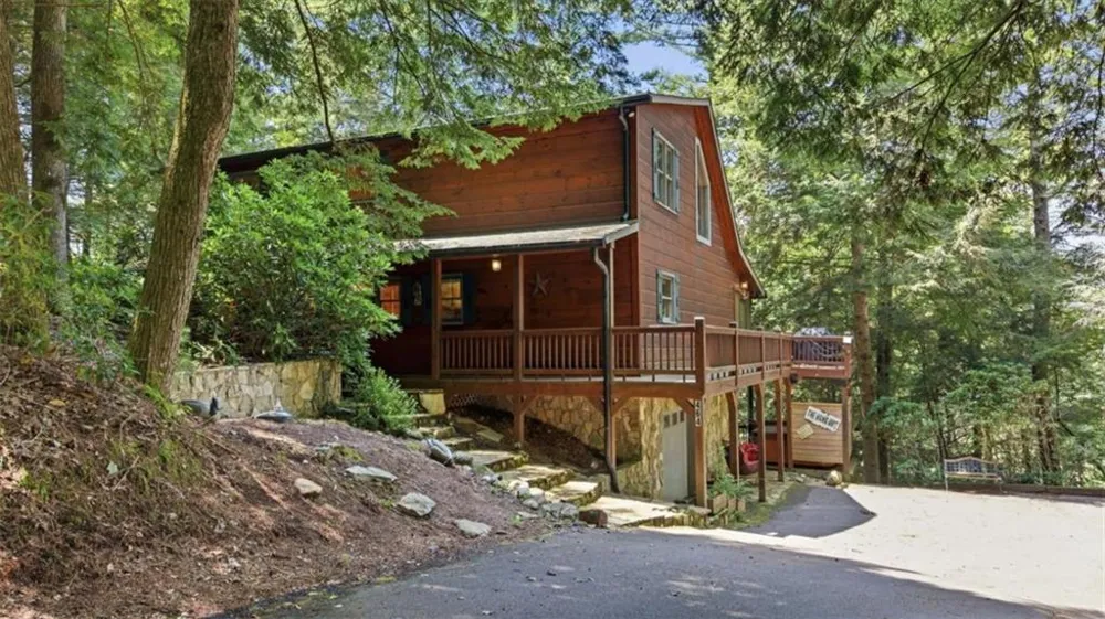 464 Whispering Pine Lane Cherry Log, GA 30522