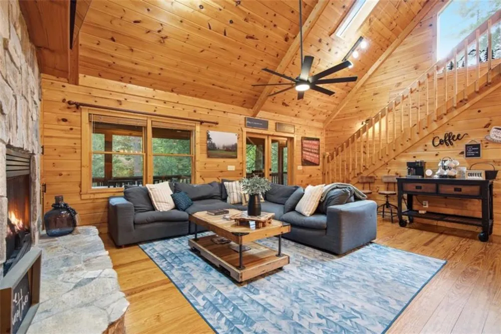464 Whispering Pine Lane Cherry Log, GA 30522