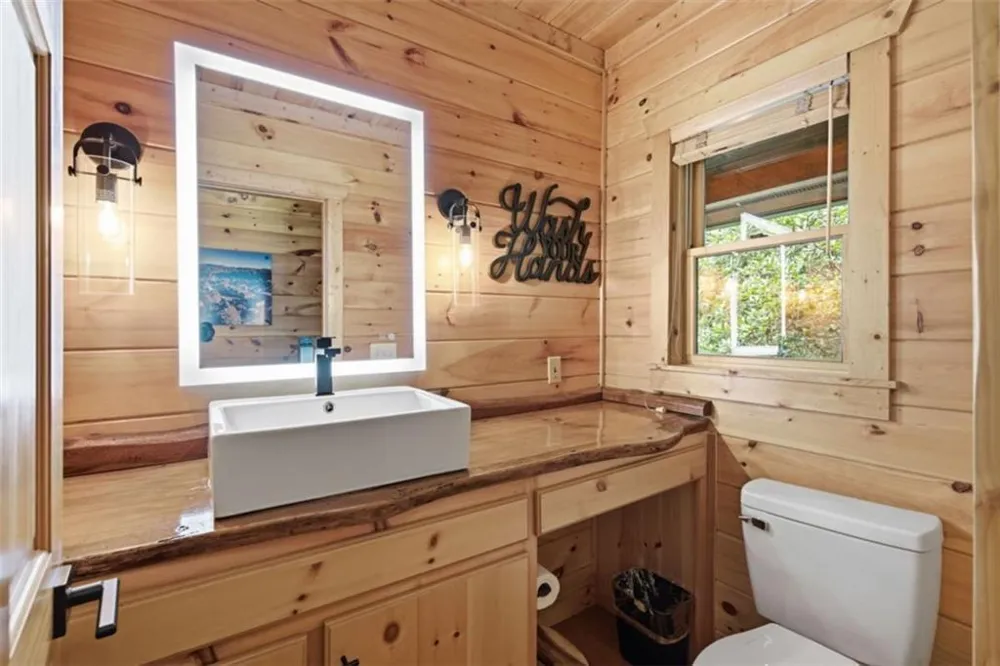 464 Whispering Pine Lane Cherry Log, GA 30522