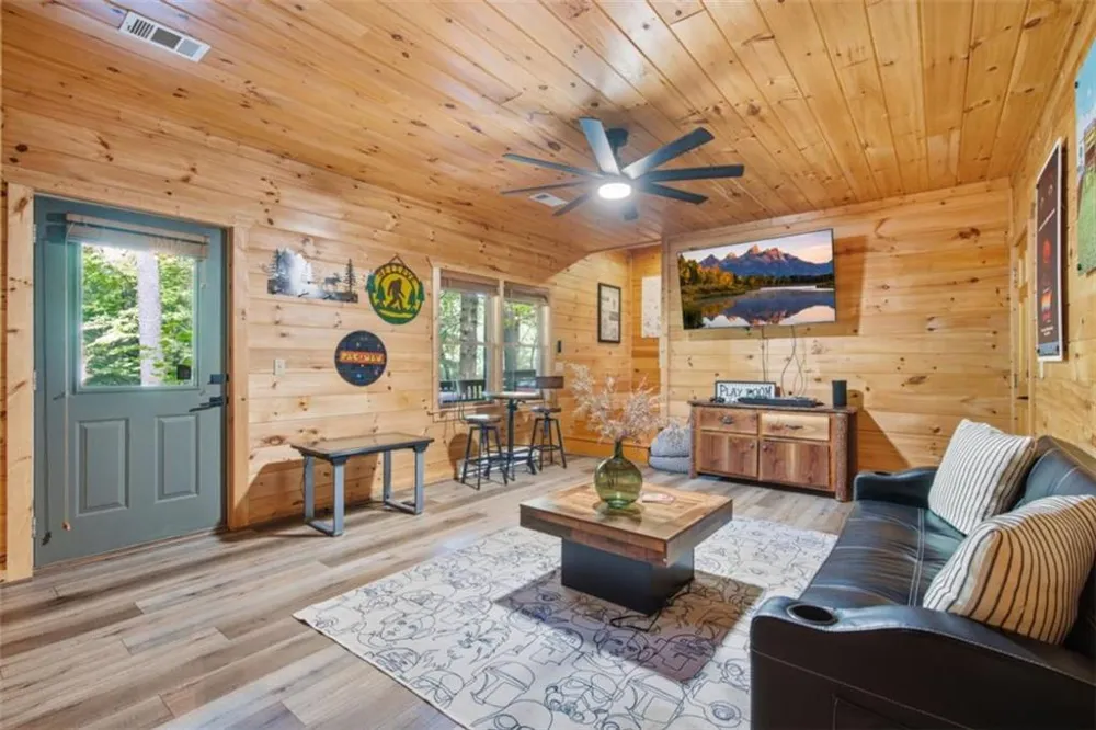 464 Whispering Pine Lane Cherry Log, GA 30522