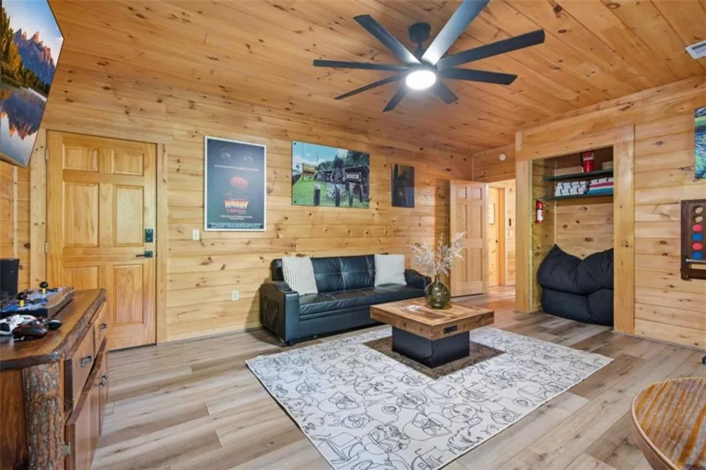464 Whispering Pine Lane Cherry Log, GA 30522