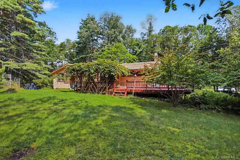 198 Pine Grove Road Bethel, NY 12720