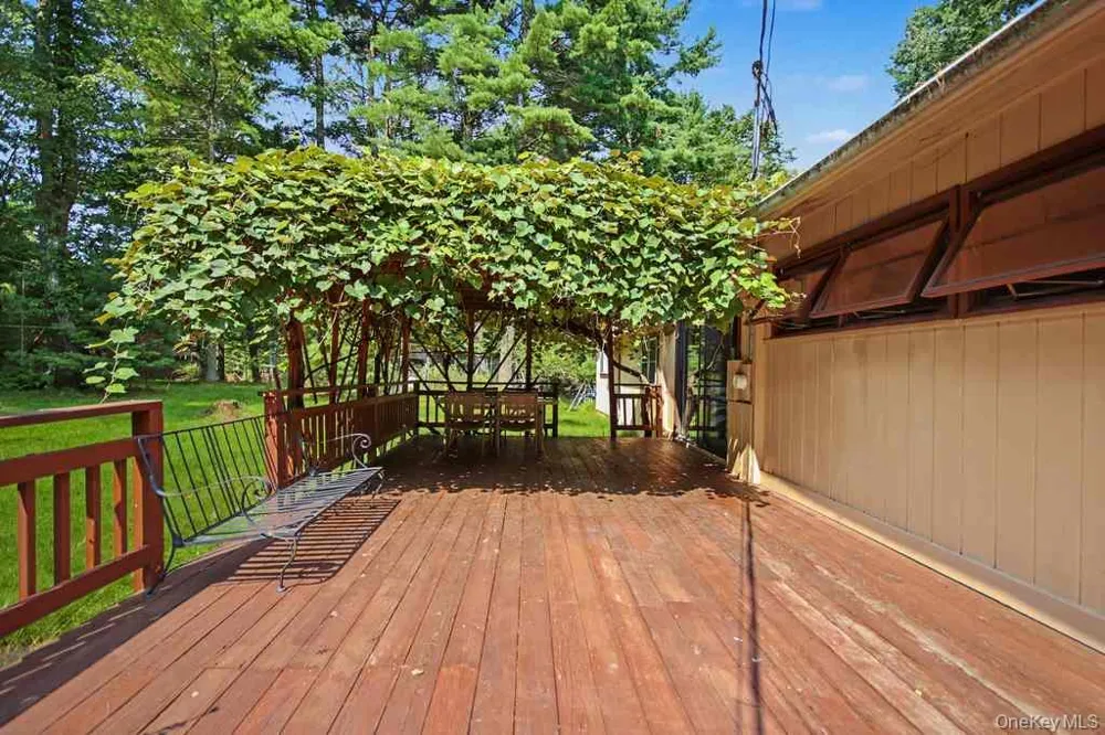 198 Pine Grove Road Bethel, NY 12720
