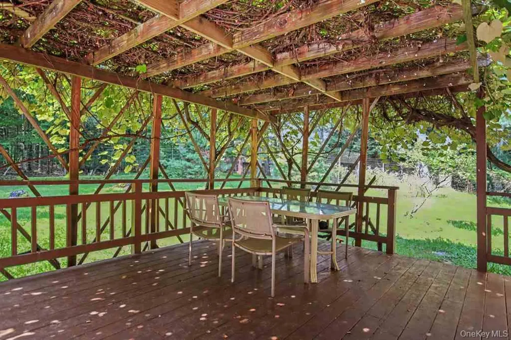 198 Pine Grove Road Bethel, NY 12720