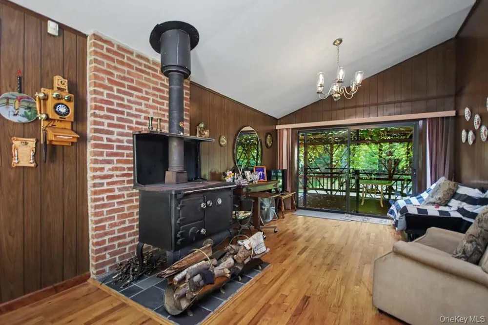 198 Pine Grove Road Bethel, NY 12720