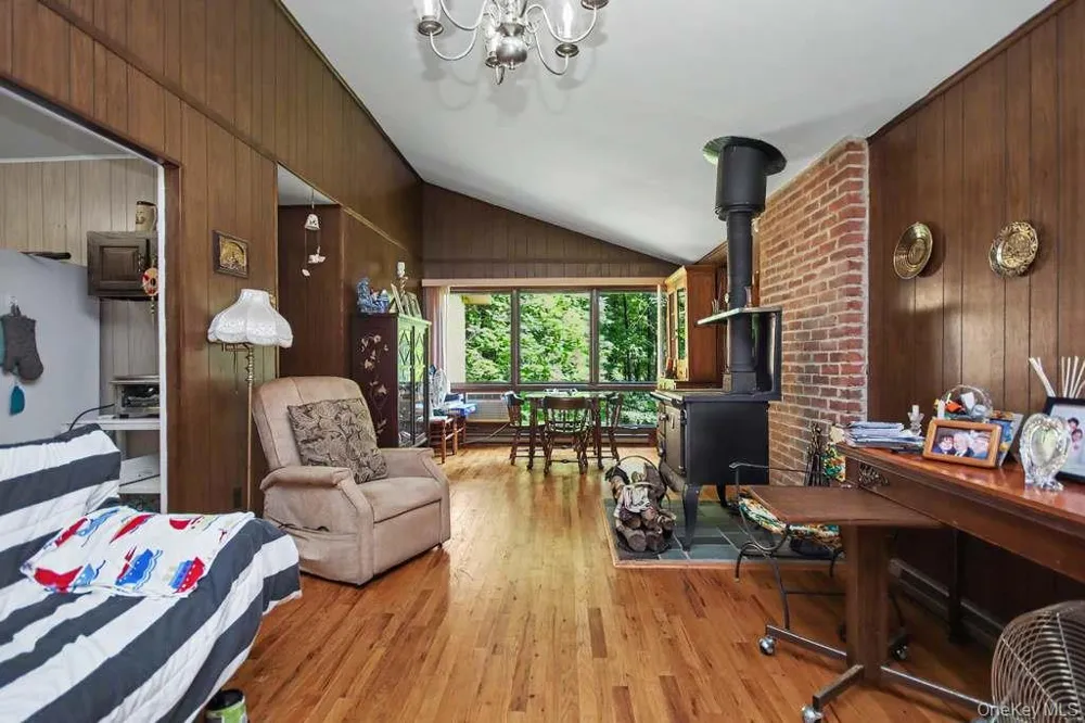 198 Pine Grove Road Bethel, NY 12720